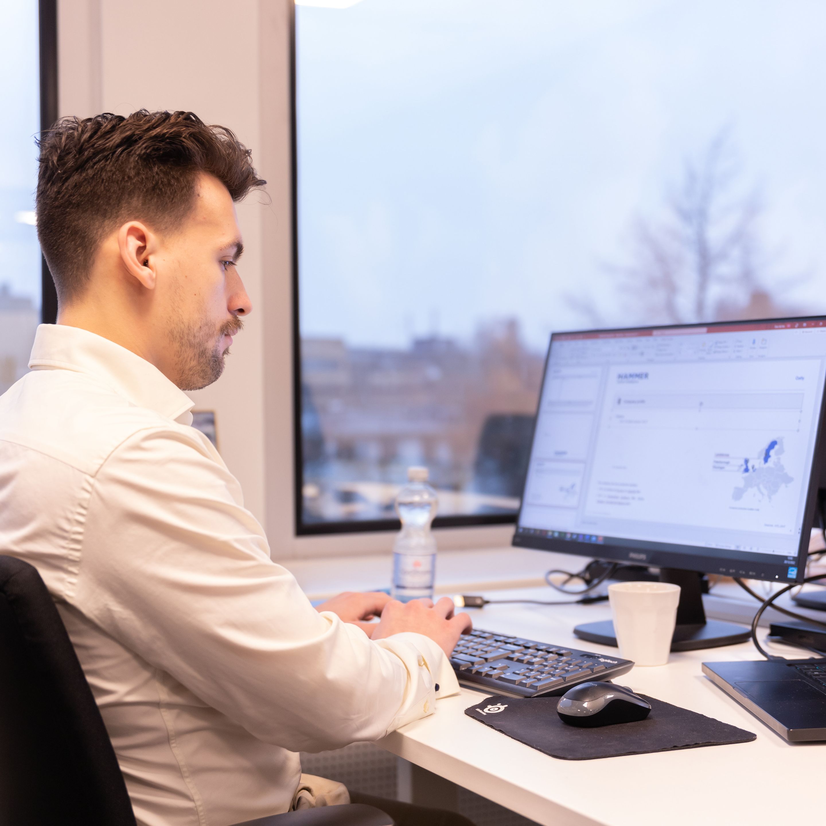 Davi de Vor first half year at Hammer