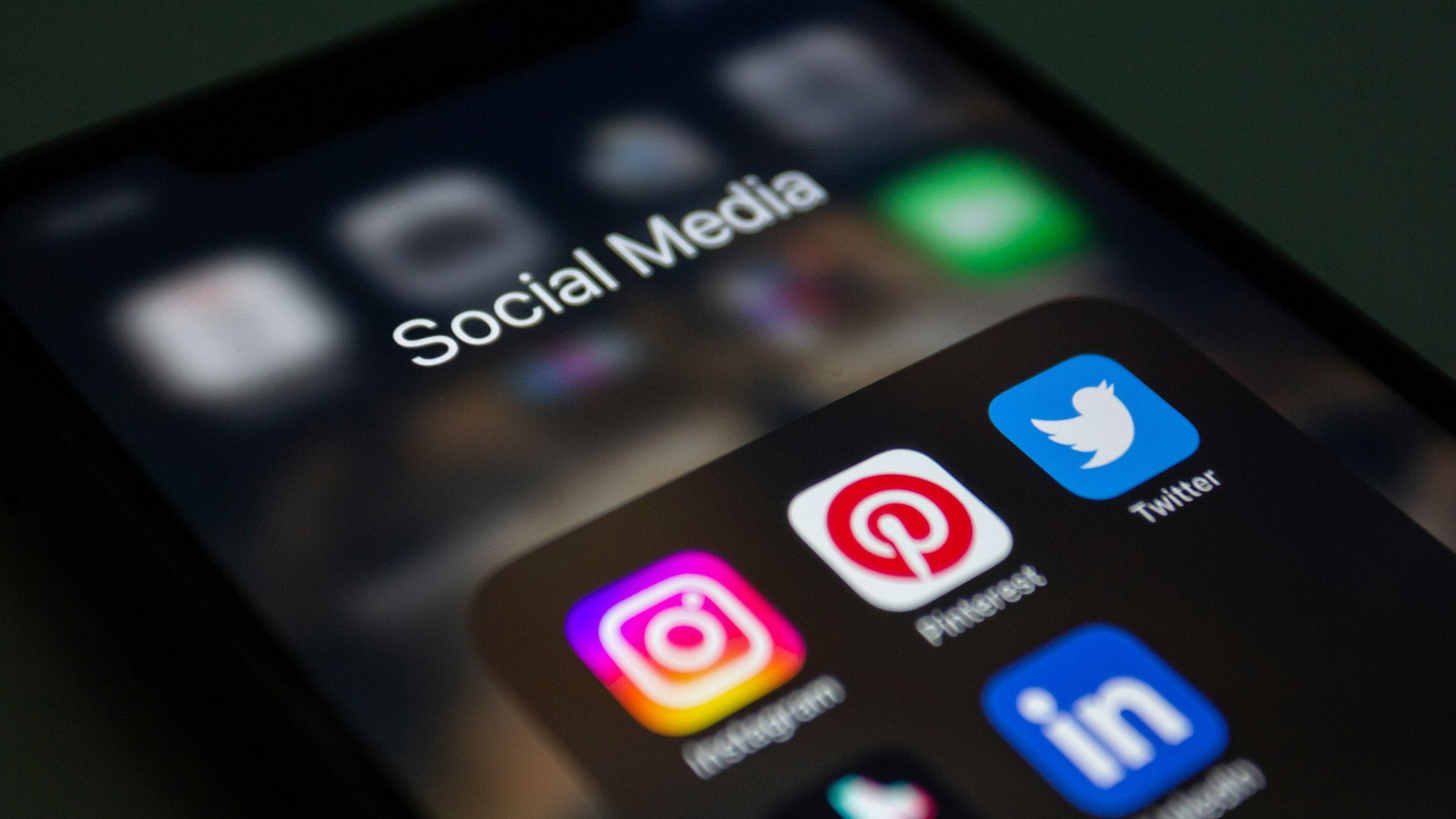 Social Listening hero image